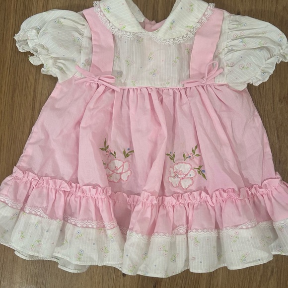 cradle togs Other - VTG 80s Cradle Togs FLORAL EYELET PRARIE BIB DRESS 12m 26-31lbs Made In USA Pink